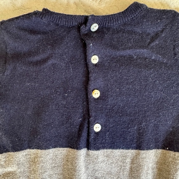 Jacadi 6 mo sweater onesie - Picture 4 of 4